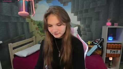 Lisa online show from February 13, 8:55 pm