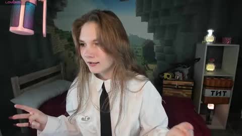 Lisa online show from March 3, 11:56 pm