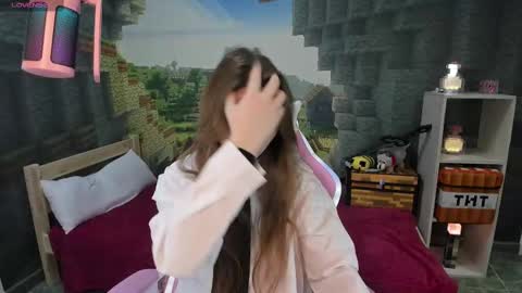 Lisa online show from March 3, 5:20 pm