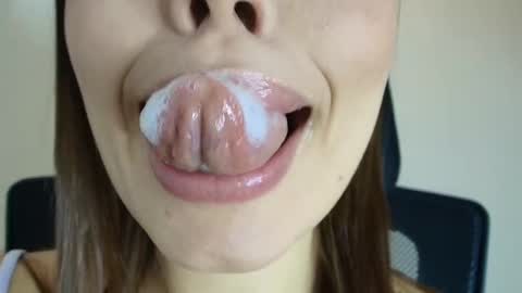 Lisbet online show from September 13, 4:20 pm