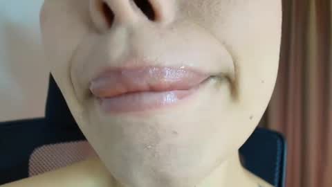 Lisbet online show from March 19, 3:06 pm