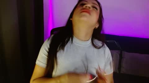  Liss  online show from November 2, 7:52 am