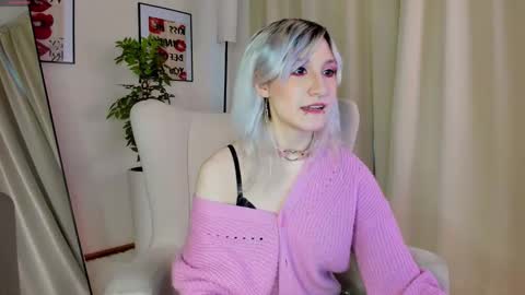 lissa_jamess online show from December 1, 8:12 am