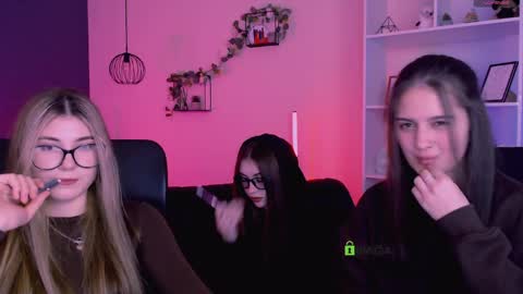 lissa_night online show from April 5, 7:44 pm