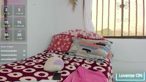 lissa_petitee online show from November 24, 11:31 am