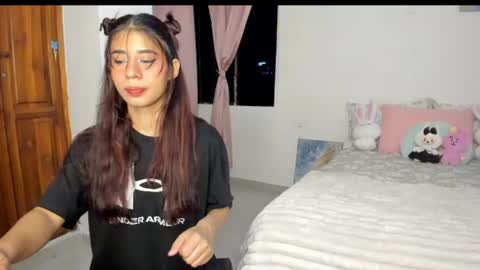 lissa_petiteee online show from July 29, 2:22 am