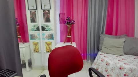 lissa online show from March 20, 10:04 pm