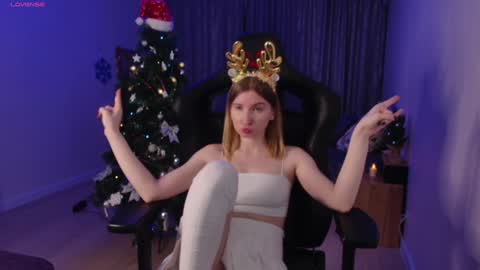 Lissa online show from December 24, 10:33 am