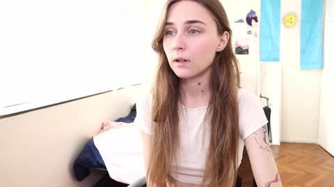 Ariel online show from February 3, 4:31 pm