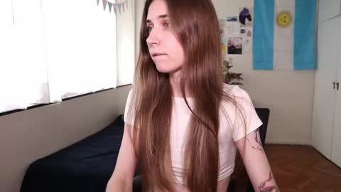 Ariel online show from March 4, 7:54 pm