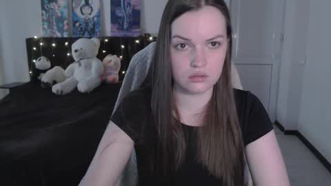 little__flowers online show from September 18, 6:50 am