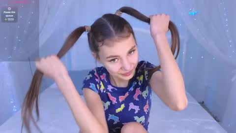    online show from April 11, 9:57 am