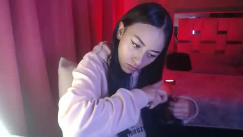 Aliciaparaisss online show from November 25, 1:04 am