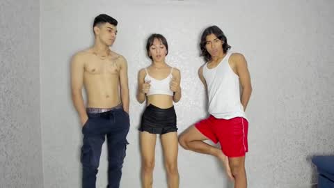 MAX-18   NIKOLAY-19   DAPHNE-19   VALENTINA-18  MOD TAYLER online show from December 7, 1:19 am