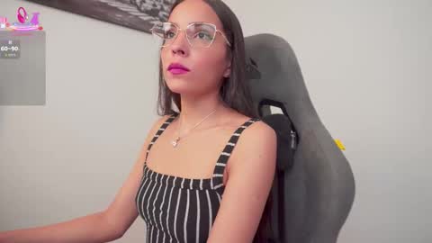 Help me reach 100 likes online show from October 11, 7:17 pm