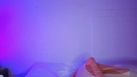 little_lilith_apple online show from November 9, 6:21 pm