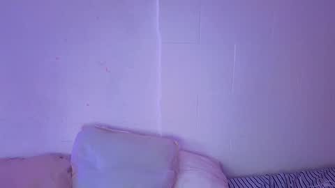 little_lilith_apple online show from September 13, 12:02 am