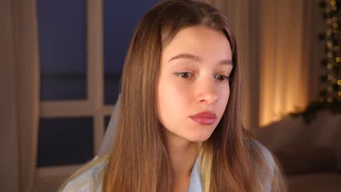 Kiki online show from October 9, 3:06 pm