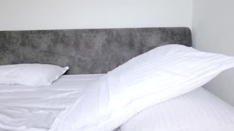 hey im anna online show from October 16, 5:29 am