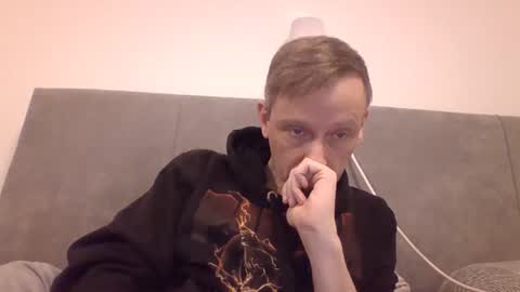 Willy online show from February 19, 8:57 am