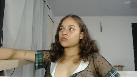 littlecheerry69 online show from April 23, 3:02 pm