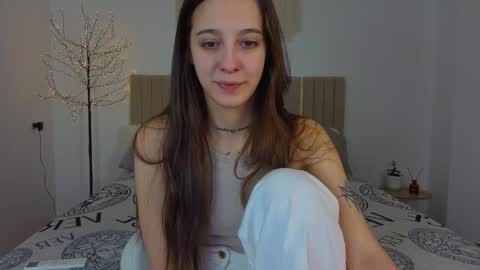 Lana online show from December 5, 8:24 am