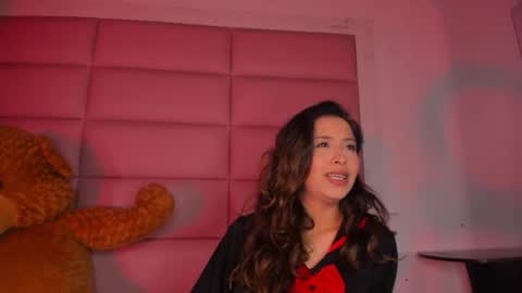 littlee_emma_ online show from November 22, 12:09 am