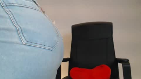 Your little flower  online show from January 10, 8:53 am