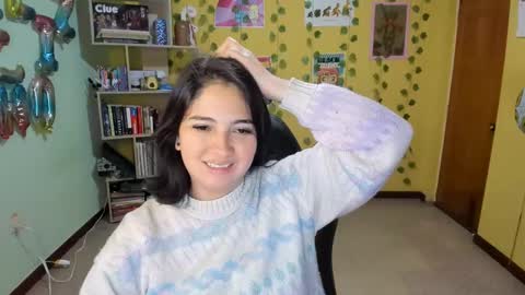 Snapshot of littleprety6969 chatting on February 21, 7:23 am Mia  Wednesday to Sunday 730 am to 1030 am Colombian Hour D online show from February 21, 7:23 am
