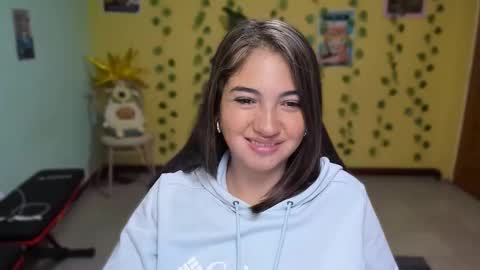 Mia  Wednesday to Sunday 730 am to 1030 am Colombian Hour D online show from February 20, 4:12 am