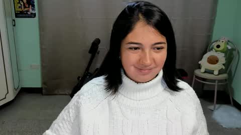 Snapshot of littleprety6969 chatting on October 22, 3:42 am Mia  Wednesday to Sunday 730 am to 1030 am Colombian Hour D online show from October 22, 3:42 am
