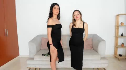 - Eileen - Izzy - Stiven online show from March 8, 2:01 am