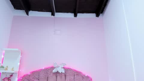  sofii  online show from March 18, 12:38 am