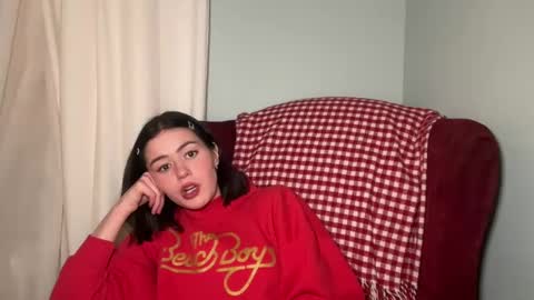 Little Sugar Pea  online show from February 9, 1:33 am