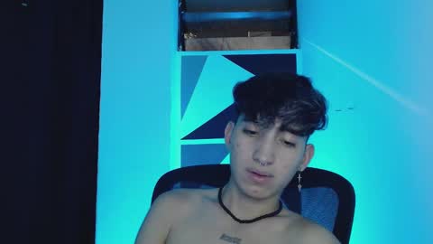 Snapshot of littlextrem chatting on March 11, 5:13 am Eros online show from March 11, 5:13 am