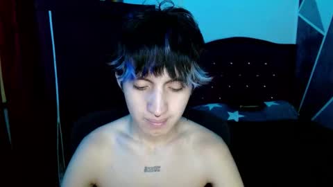 Snapshot of littlextrem chatting on October 17, 8:18 am Eros online show from October 17, 8:18 am