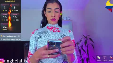 litz_81 online show from February 12, 3:51 am