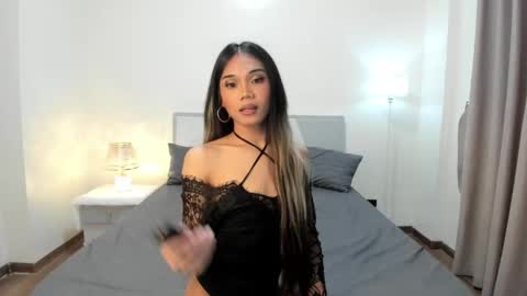 litzy_perez online show from June 7, 7:41 pm