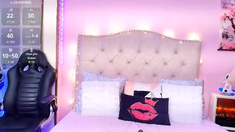 liu_shifer online show from September 19, 12:09 pm