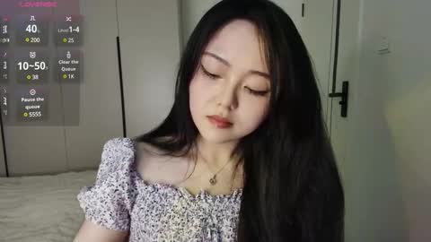 nana online show from March 9, 11:36 am