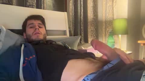 livefantesy4 online show from April 15, 12:03 am