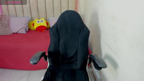 Snapshot of liz_bohemia chatting on January 28, 11:28 pm LIZ online show from January 28, 11:28 pm