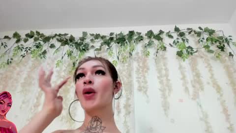 Liz Luna online show from June 5, 11:21 pm