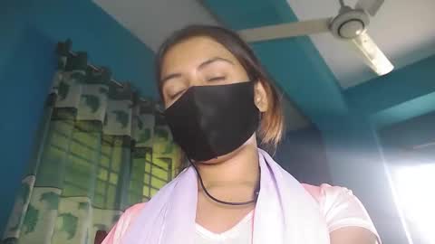 liza590865 online show from December 2, 3:49 am