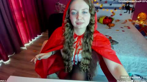 Girl next door online show from October 31, 1:22 pm