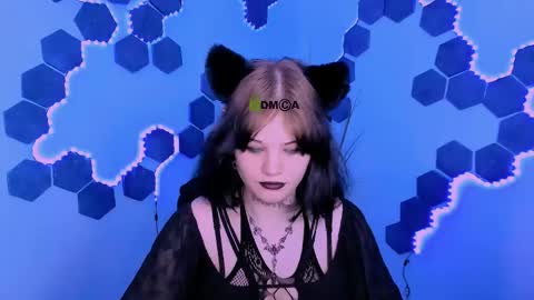Lizi  online show from May 20, 9:16 am
