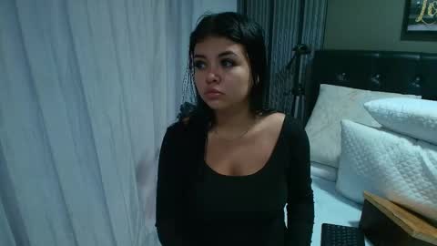 Snapshot of lizz_tender chatting on September 29, 11:53 am Lizz  online show from September 29, 11:53 am