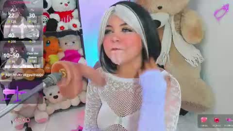 Lizz  online show from June 20, 12:44 pm