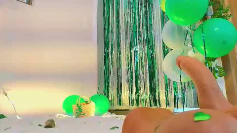 lizzy_kane online show from March 15, 9:51 pm