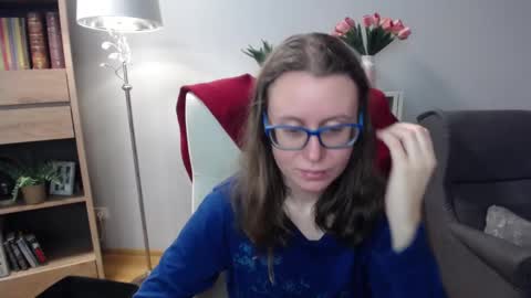 Lizzy online show from February 23, 5:42 am